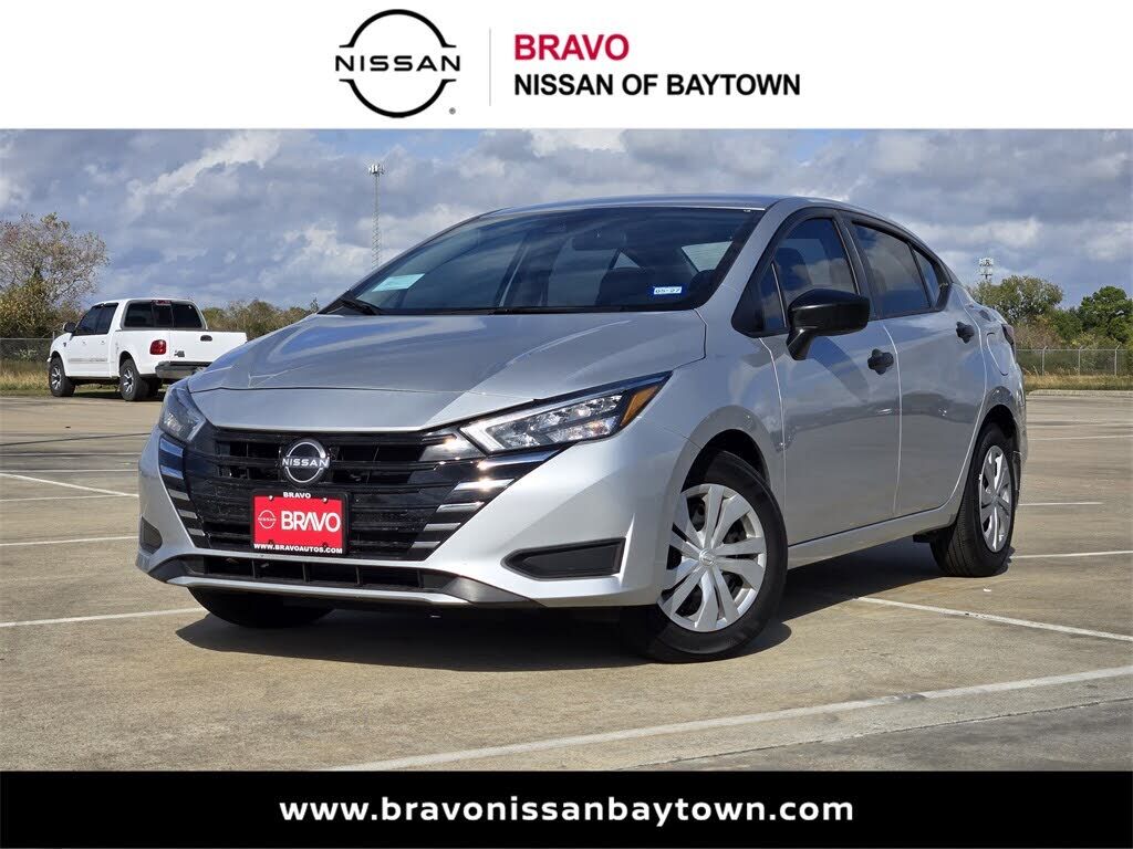 2025 NISSAN Versa