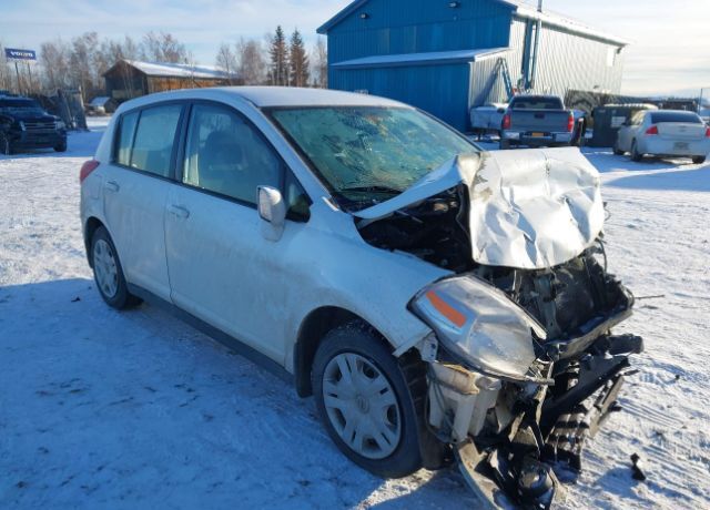 2011 NISSAN Versa