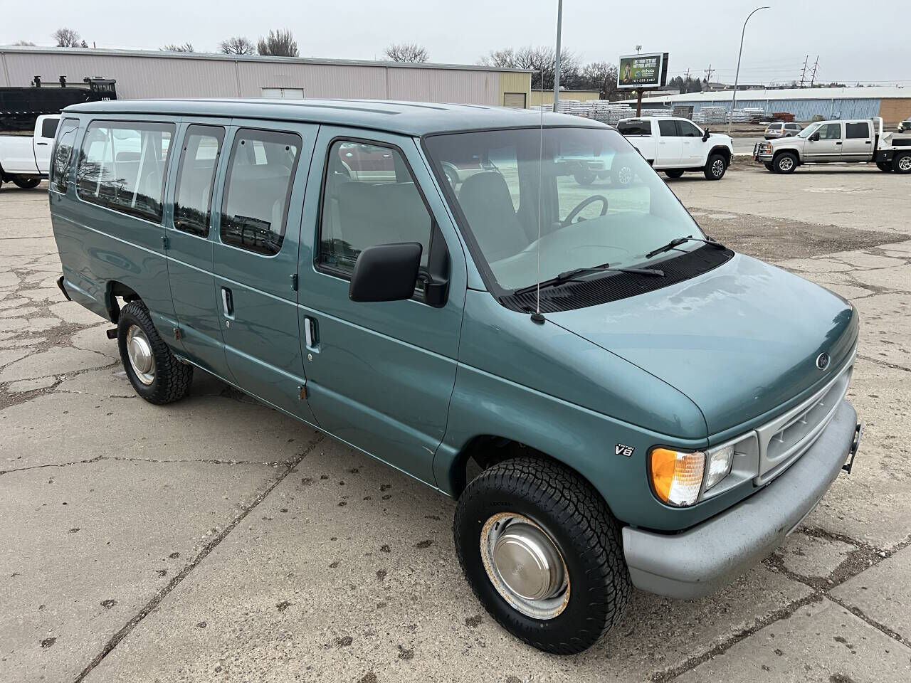 Ford E-350