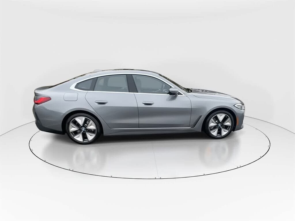 2023 BMW i4
