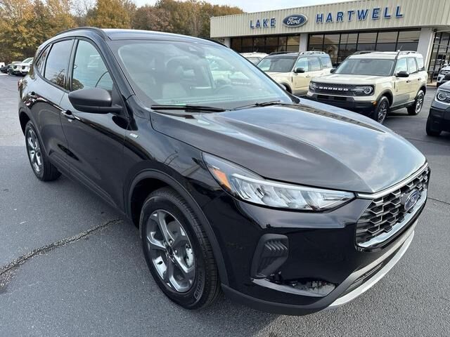 2026 FORD Escape