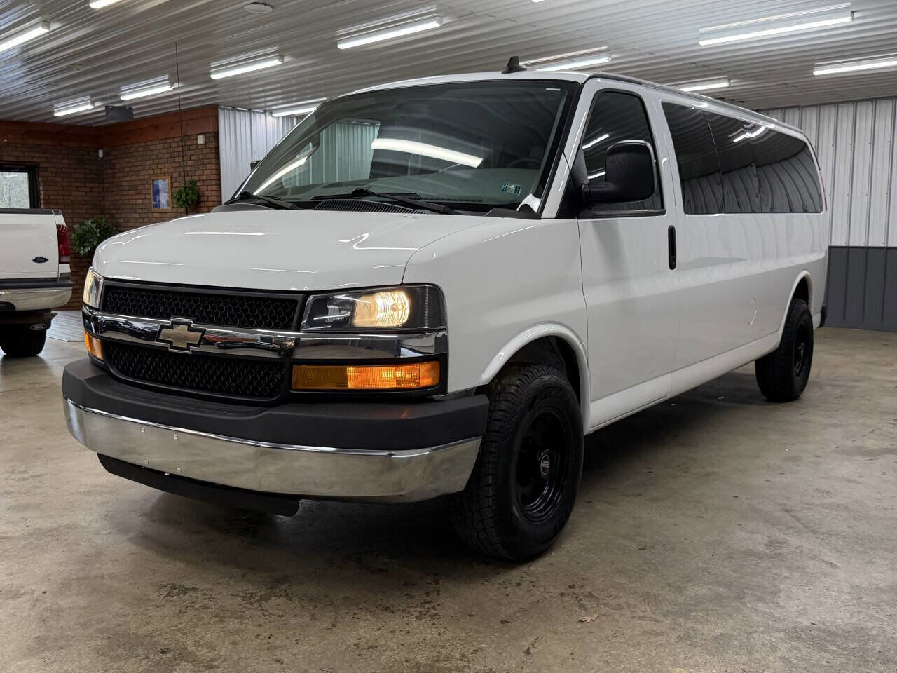 2016 CHEVROLET Express