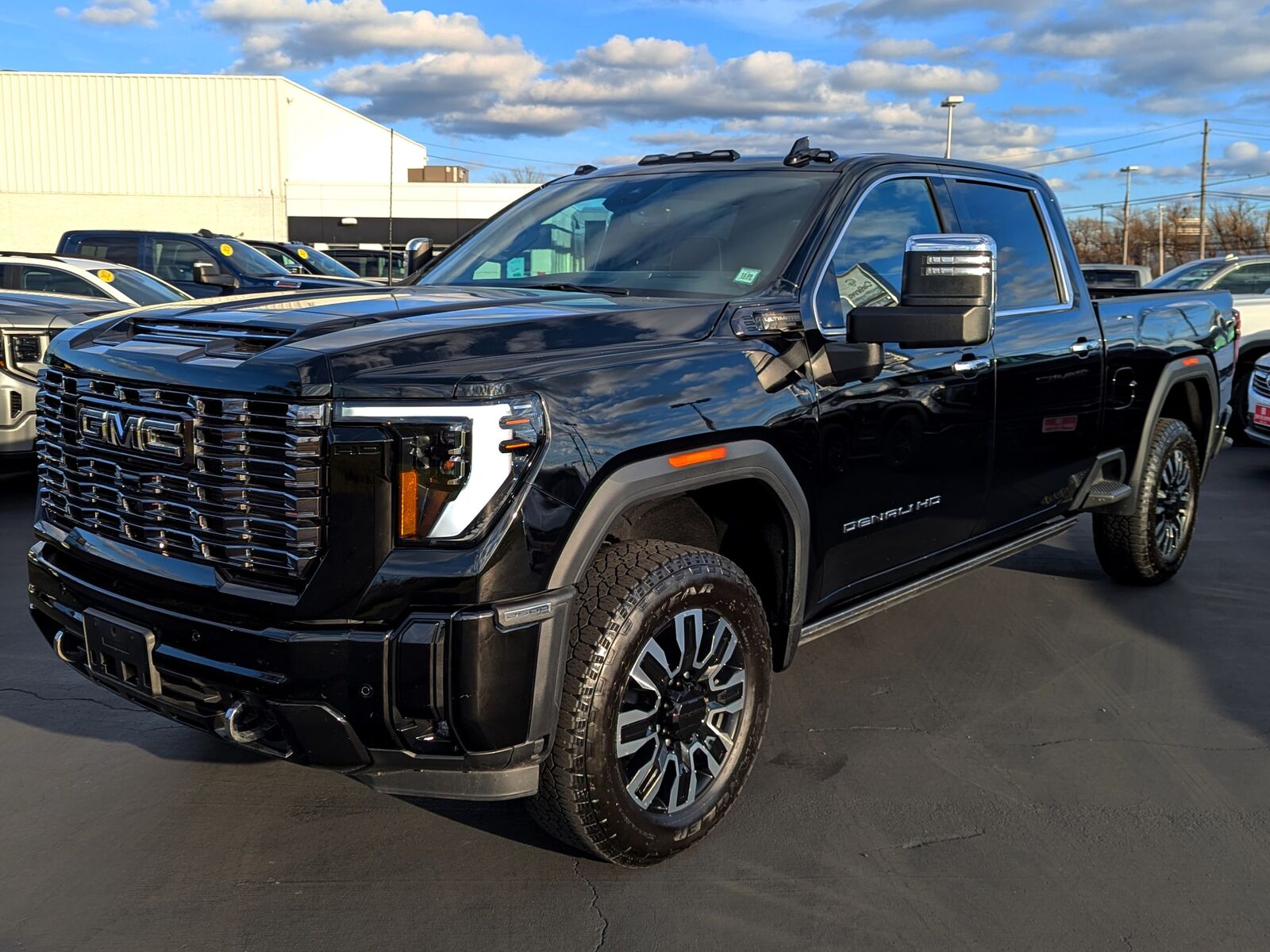 2025 GMC Sierra HD