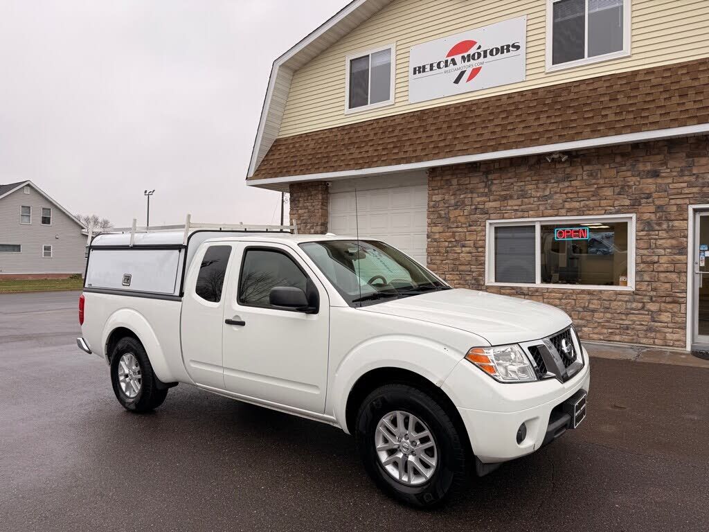 2017 NISSAN Frontier