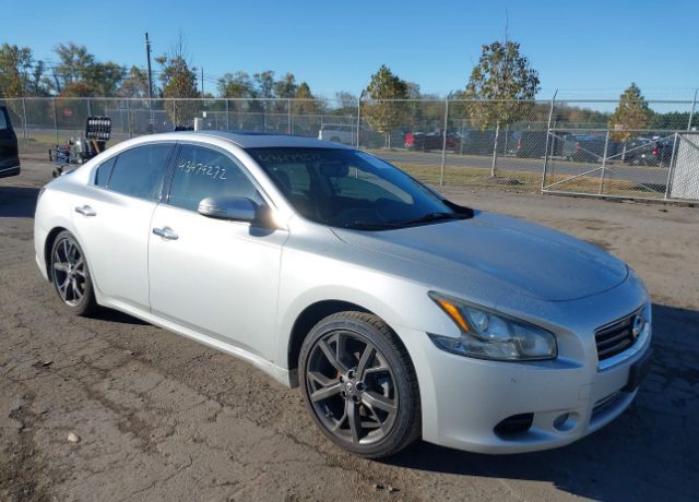 Nissan Maxima