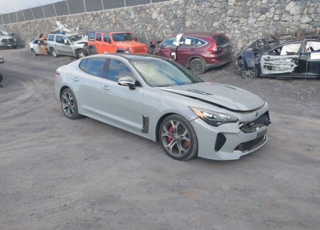 2019 KIA Stinger