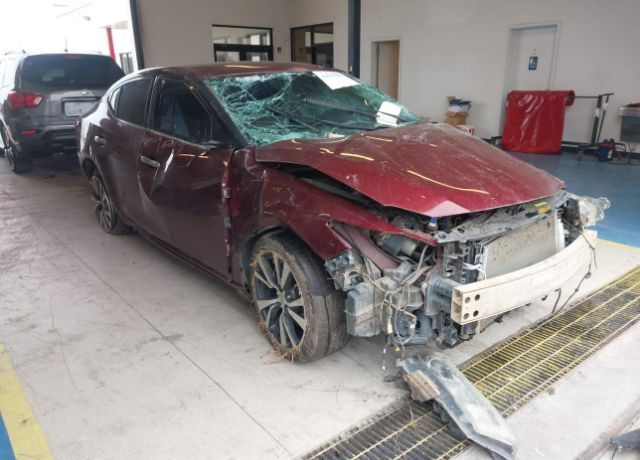 Nissan Maxima
