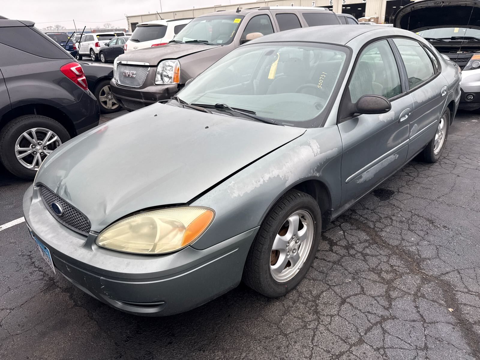 Ford Taurus