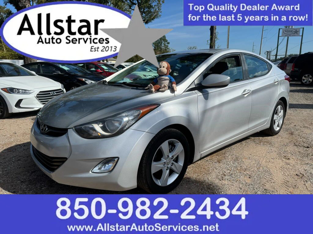 2012 HYUNDAI Elantra