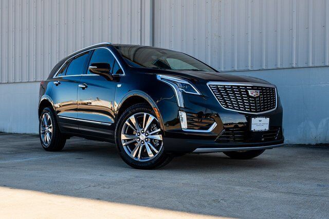 2025 CADILLAC XT5