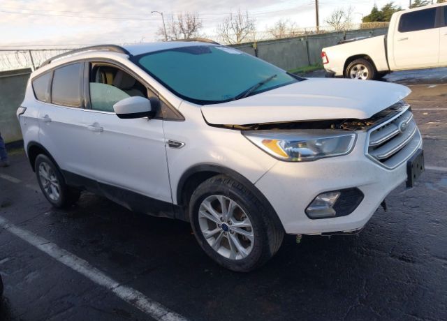 2018 FORD Escape
