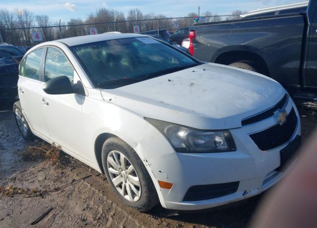 2011 CHEVROLET Cruze