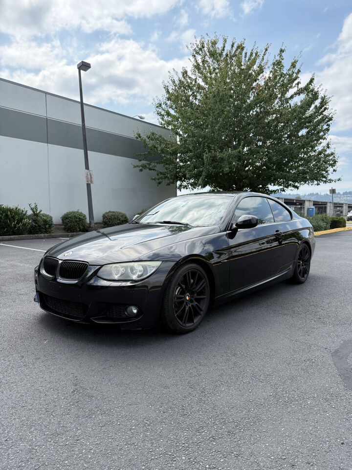 2011 BMW 3 Series