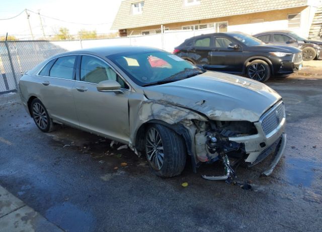 2017 LINCOLN MKZ