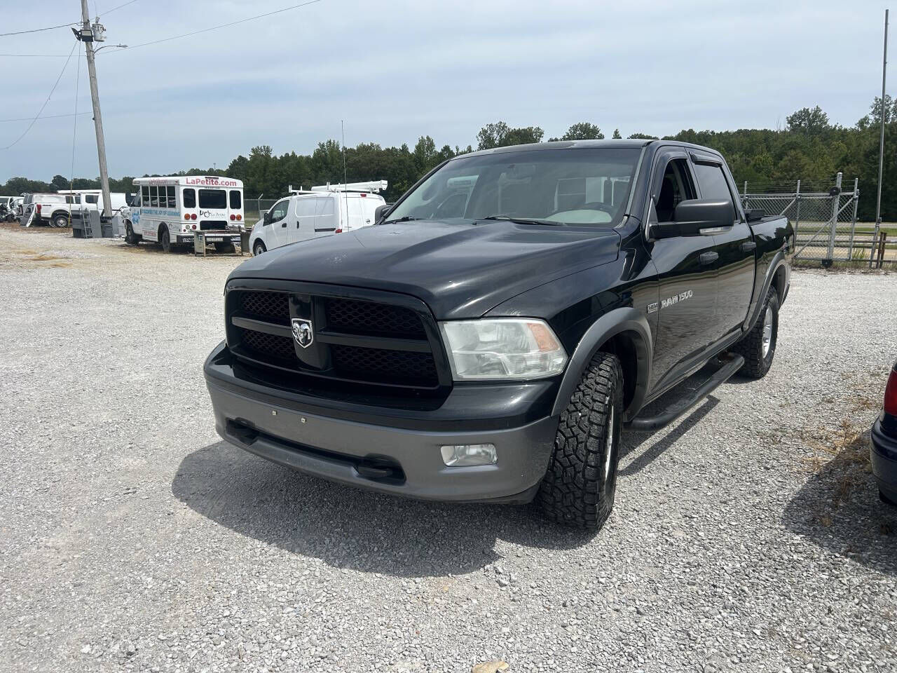 2011 DODGE Ram