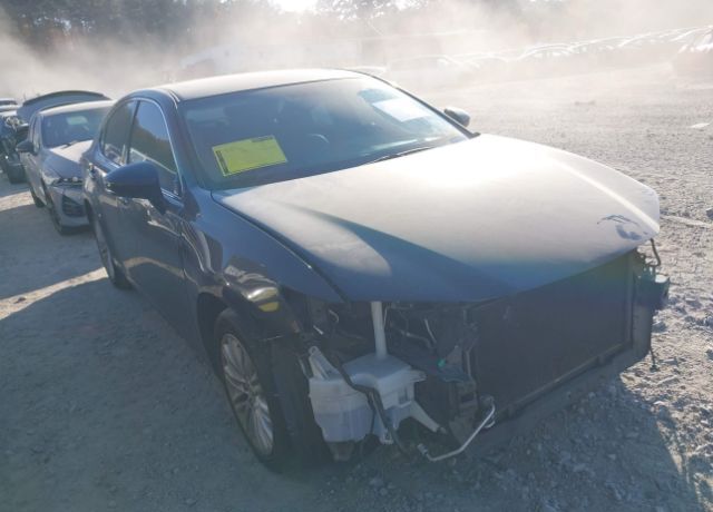 2016 LEXUS ES