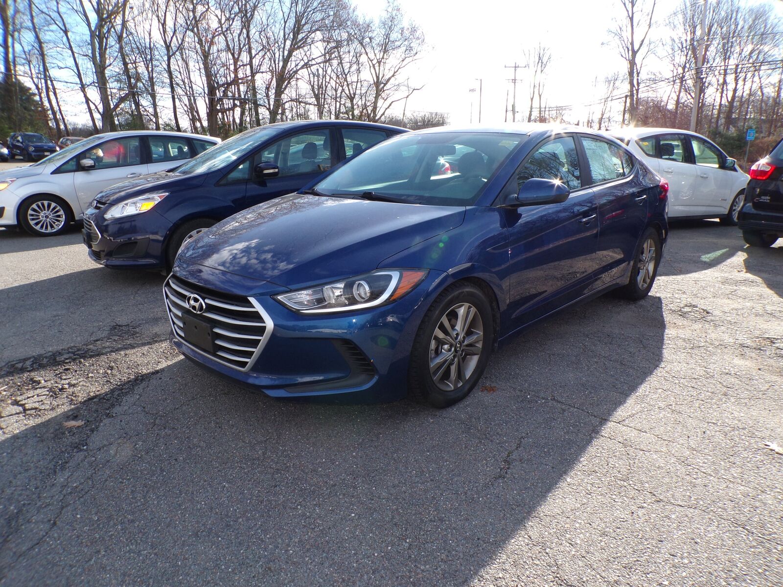2018 HYUNDAI Elantra