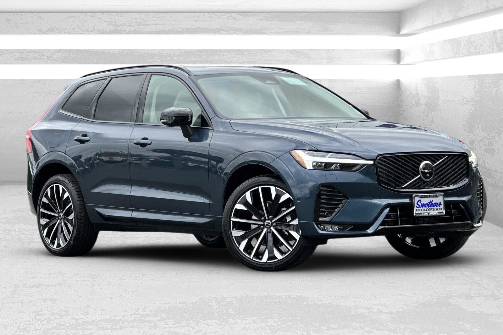 2026 VOLVO XC60