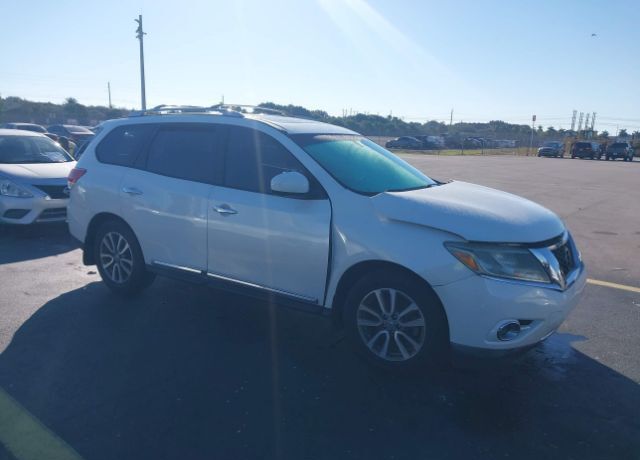 2015 NISSAN Pathfinder