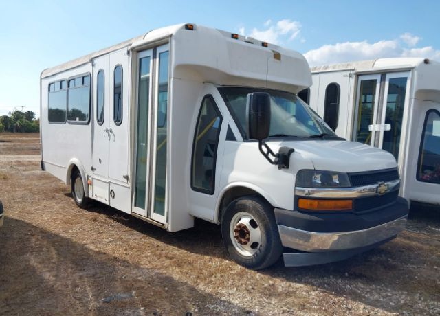 2017 CHEVROLET Express