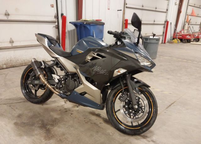 2023 KAWASAKI Ninja