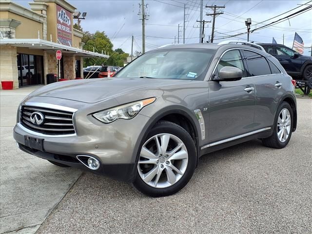 Infiniti QX70