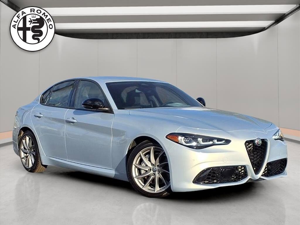 2025 ALFA ROMEO Giulia