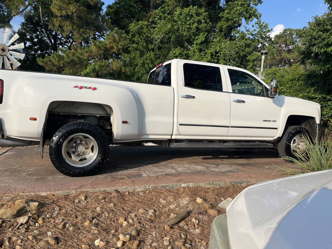 2017 CHEVROLET Silverado