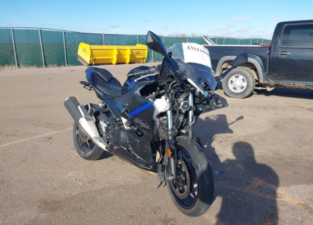 2025 KAWASAKI Ninja