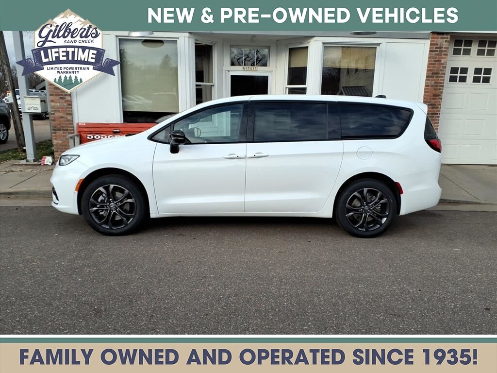 2026 CHRYSLER Pacifica
