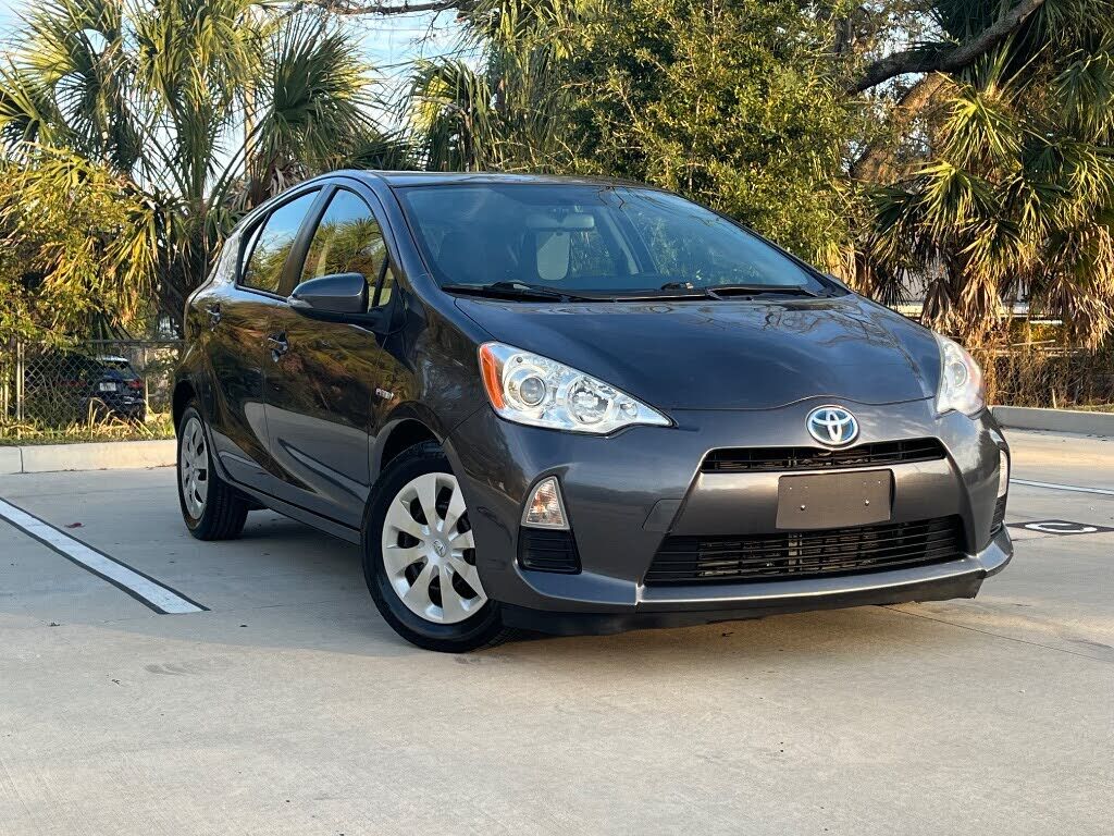 Toyota Prius C