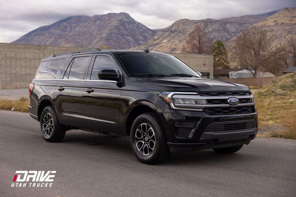 2023 FORD Expedition