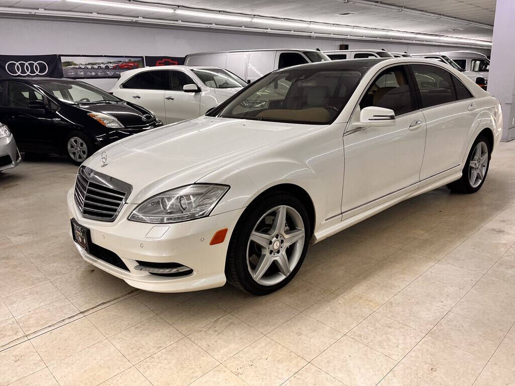2011 MERCEDES-BENZ S-Class
