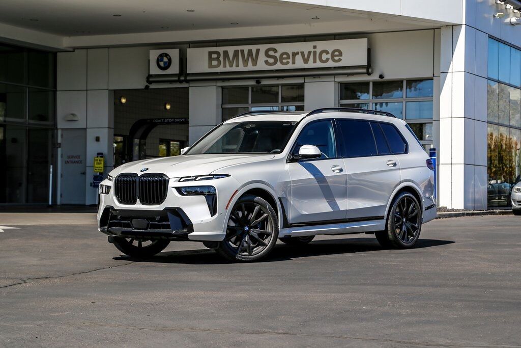 2026 BMW X7