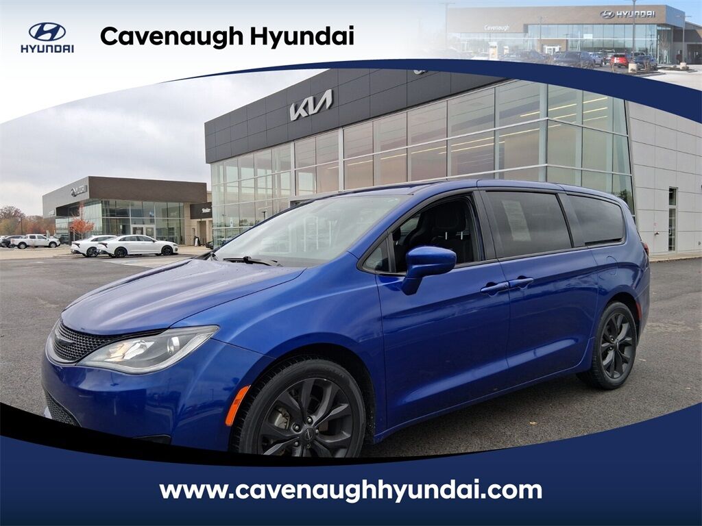 2020 CHRYSLER Pacifica