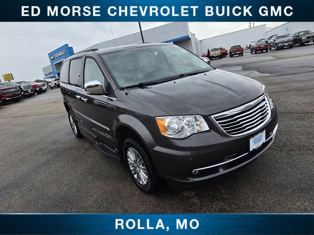 Chrysler Town and Country
