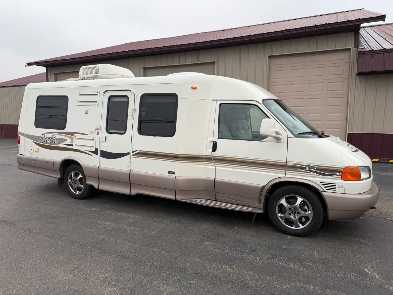 2004 VOLKSWAGEN EuroVan