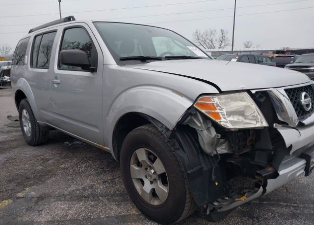 2012 NISSAN Pathfinder