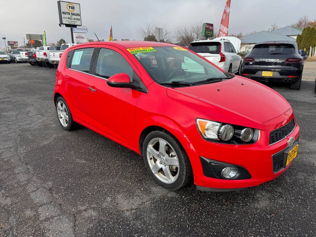 2015 CHEVROLET Sonic
