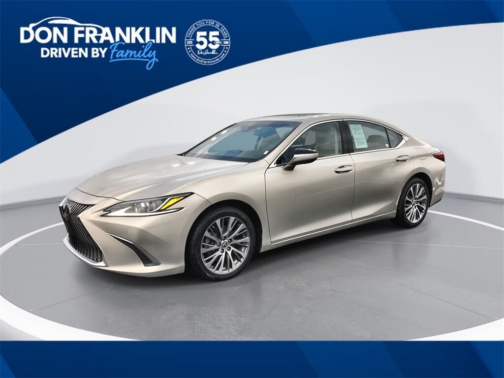 2019 LEXUS ES
