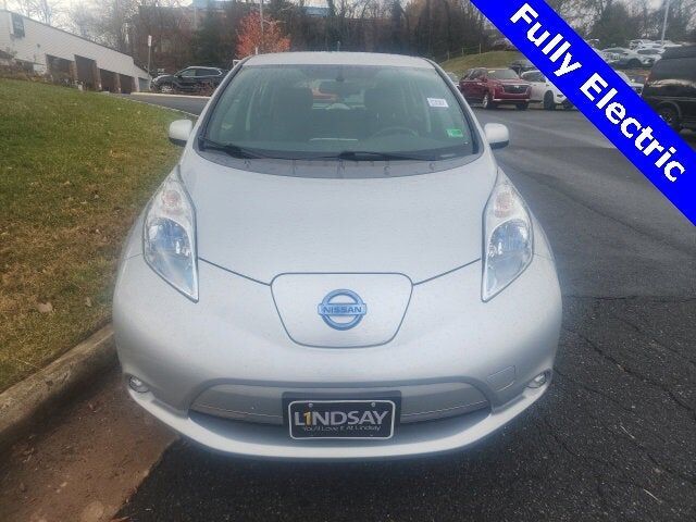 2013 NISSAN Leaf