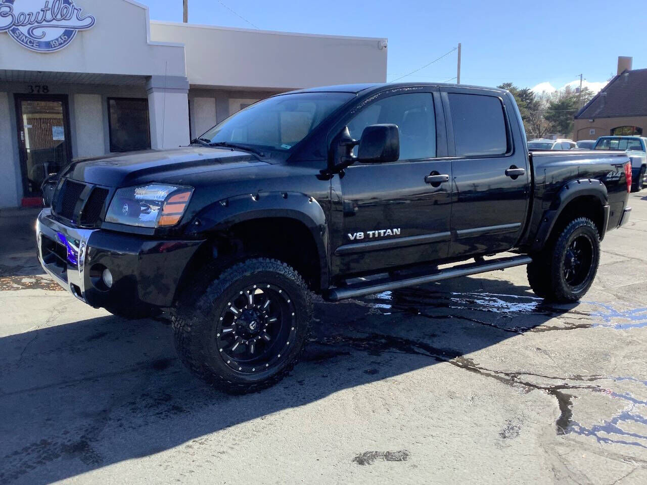 Nissan Titan