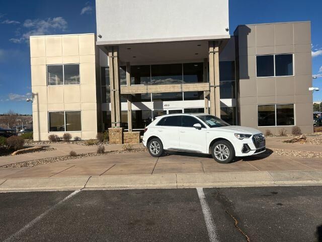 2023 Audi Q3