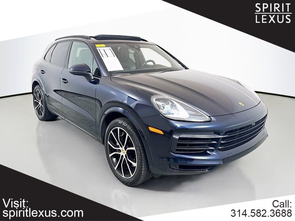 2023 PORSCHE Cayenne