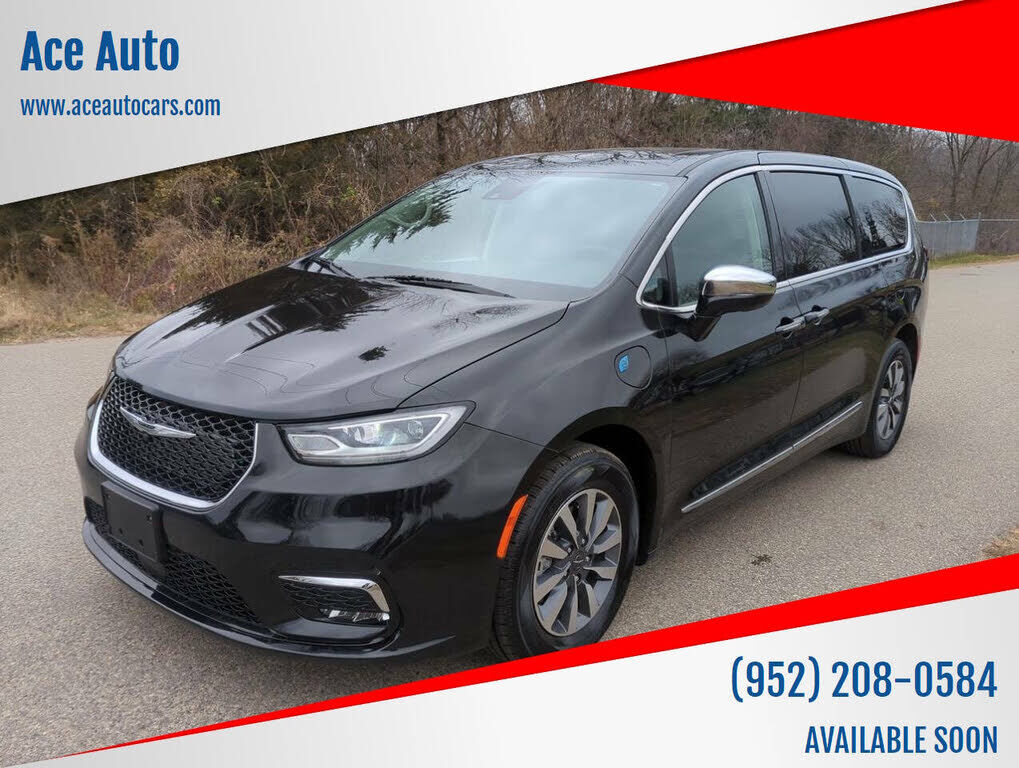 2023 CHRYSLER Pacifica