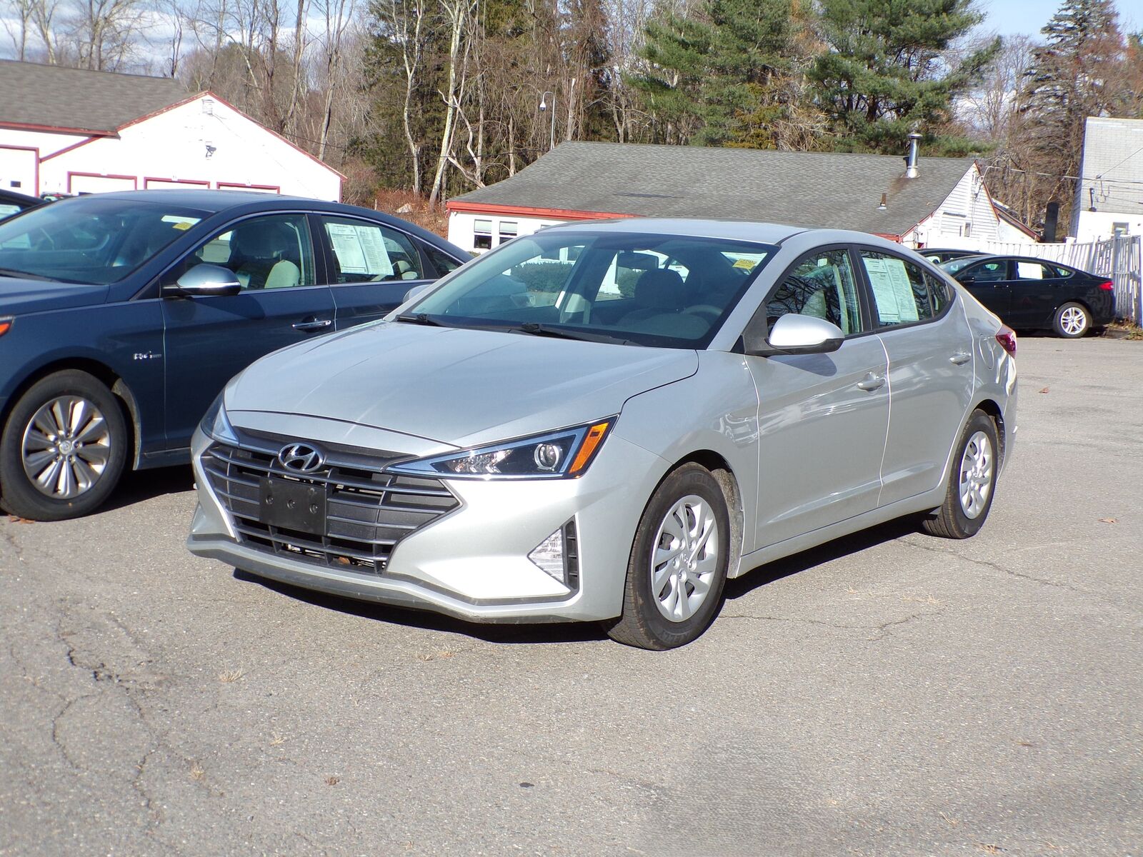 2019 HYUNDAI Elantra