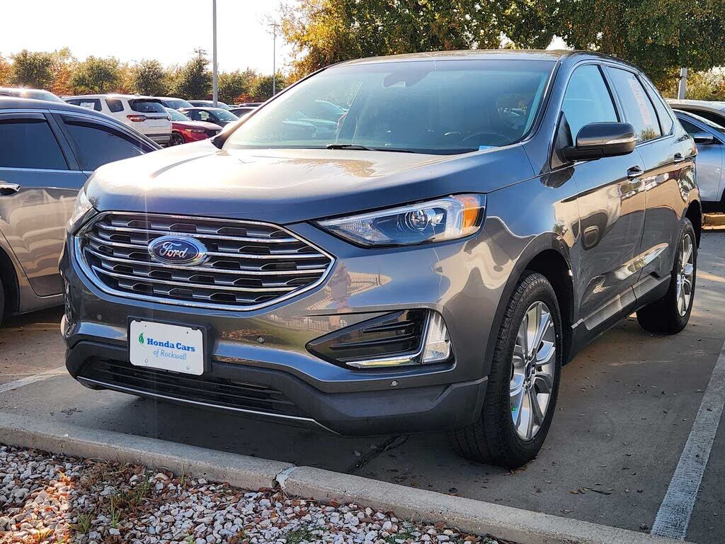 2022 FORD Edge