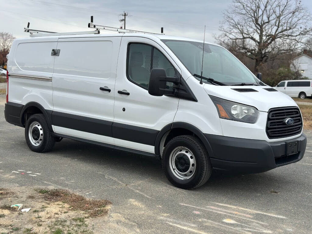 2018 FORD Transit
