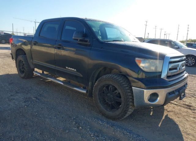2013 TOYOTA Tundra