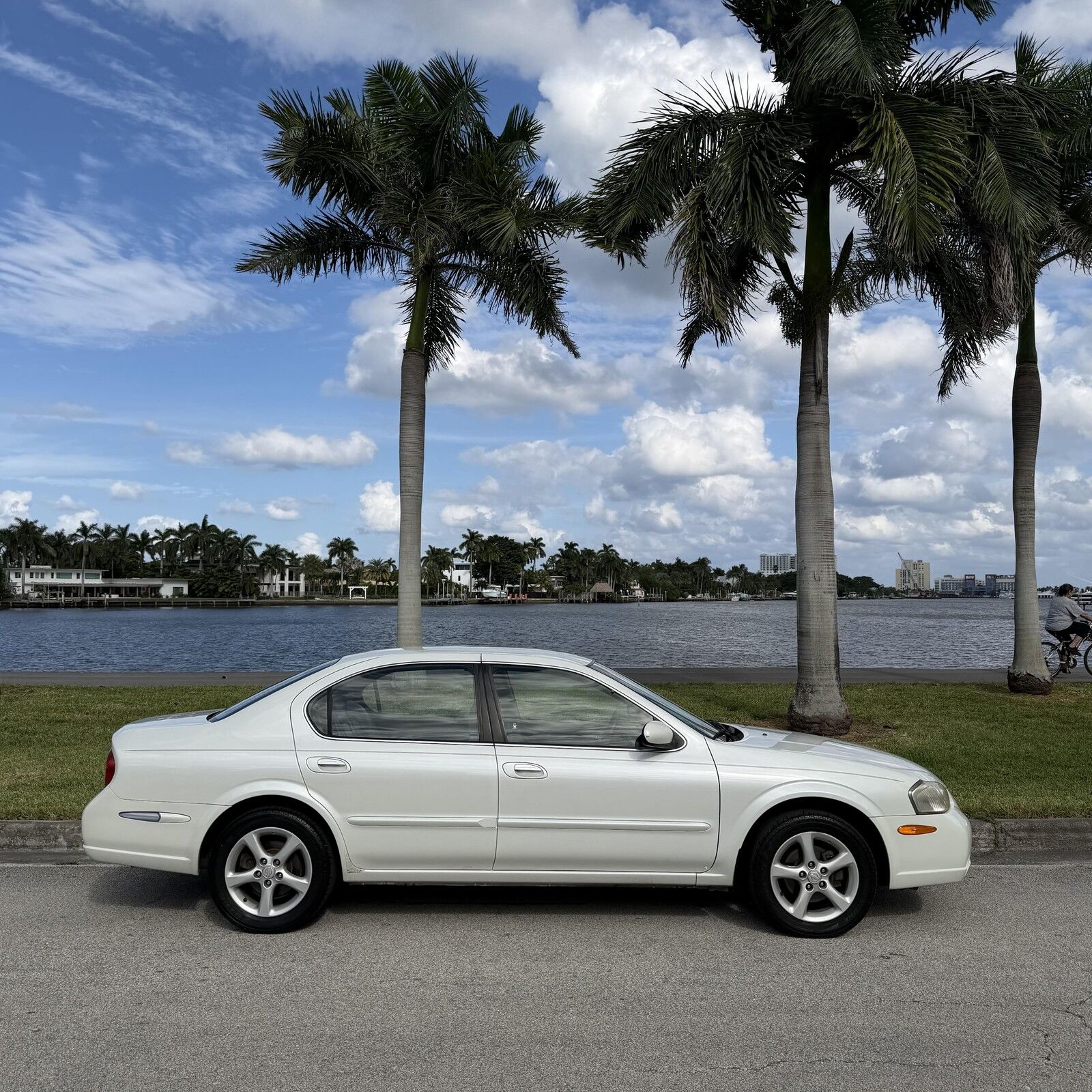Nissan Maxima